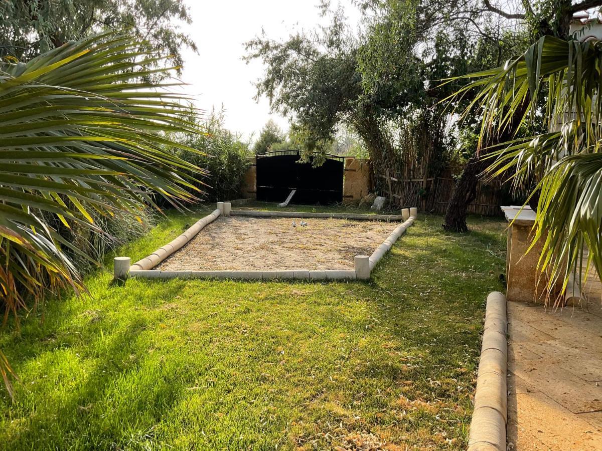 Mazet Du Pecheur Villa Saint-Laurent-dʼAigouze Dış mekan fotoğraf