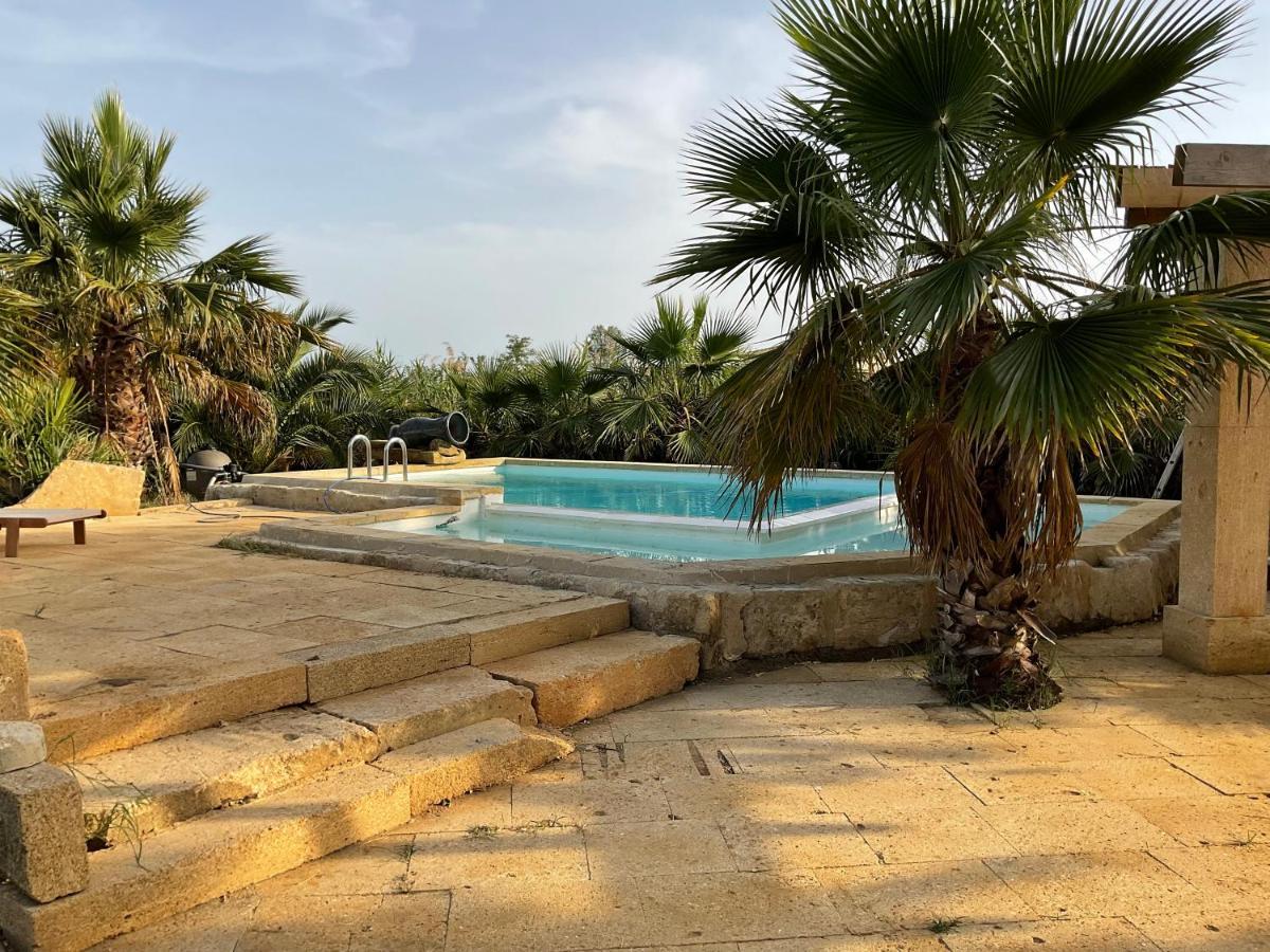 Mazet Du Pecheur Villa Saint-Laurent-dʼAigouze Dış mekan fotoğraf