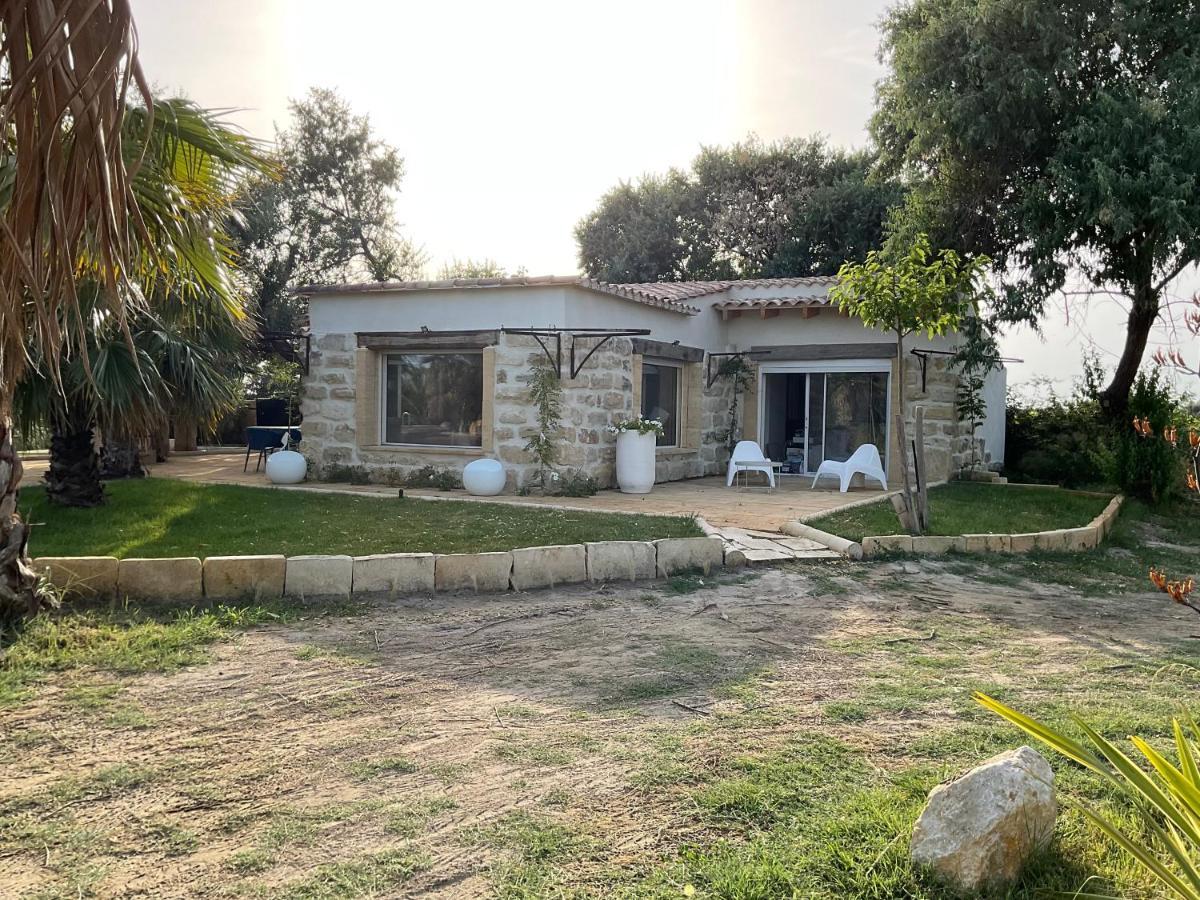 Mazet Du Pecheur Villa Saint-Laurent-dʼAigouze Dış mekan fotoğraf